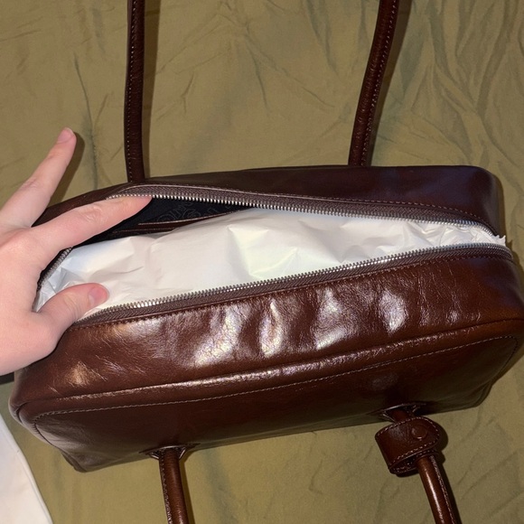 Margesherwood Soft Boston mocha crinkle purse with dust bag - Picture 3 of 7